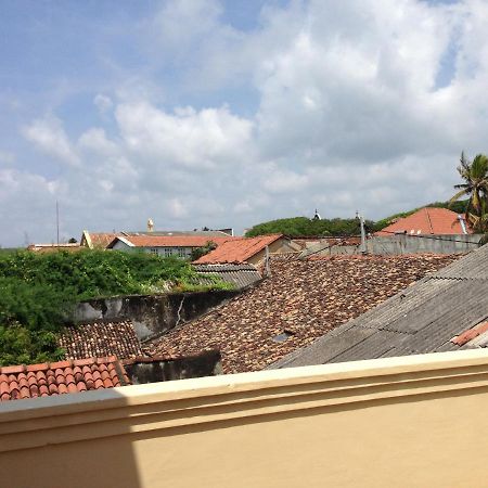Khalid'S Guest House Galle Esterno foto