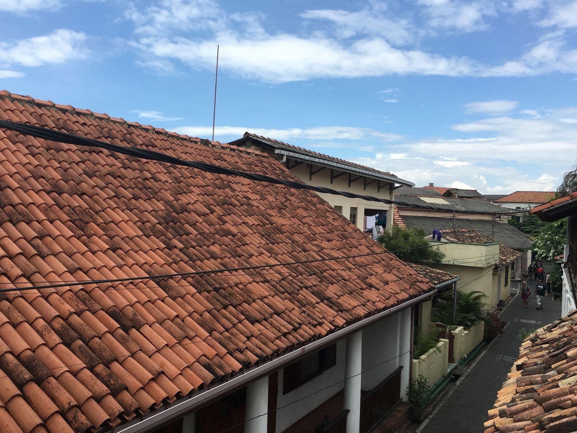 Khalid'S Guest House Galle Esterno foto
