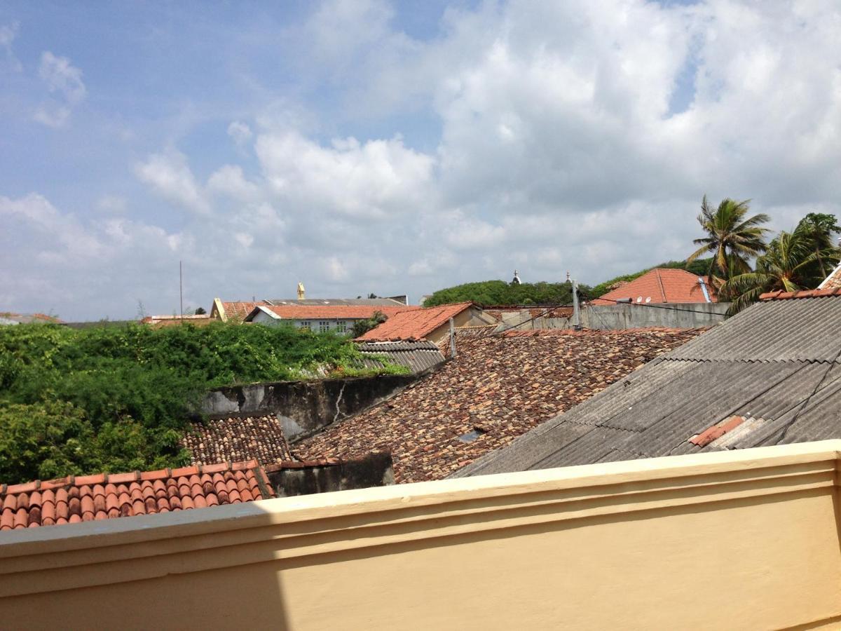 Khalid'S Guest House Galle Esterno foto